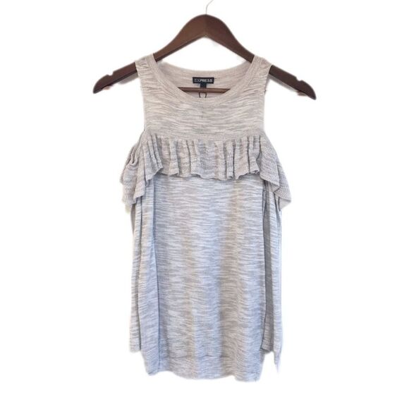 Express Gray Cold Shoulder Ruffle Sweater Top Lightweight 3/4 Sleeve Size XS New - Picture 2 of 10